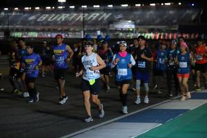 BIB: 45659, 43532, 196
                            <button type="button" onclick="openModal(10583607)" class="btn btn-primary btn-sm float-right btn-popup" data-toggle="modal" data-target=".modal-high-quality">
                        <i class="fas fa-shopping-cart"></i> Add to Cart
                    </button>
                                            <button type="button" onclick="isThisMe(10583607, true)" class="btn btn-success btn-sm float-right btn-popup btn-isme hidden" data-toggle="tooltip" data-placement="bottom" title="นี่คือรูปของคุณใช่ไหม คลิกที่นี่เพื่อเอาเข้าอัลบั้ม">
                        <i class="fas fa-plus"></i> Add to album
                    </button>
                    <button type="button" onclick="isThisMe(10583607, false)" class="btn btn-warning btn-sm float-right btn-popup btn-isnotme hidden">
                        <i class="fas fa-ban"></i> Remove from album
                    </button>